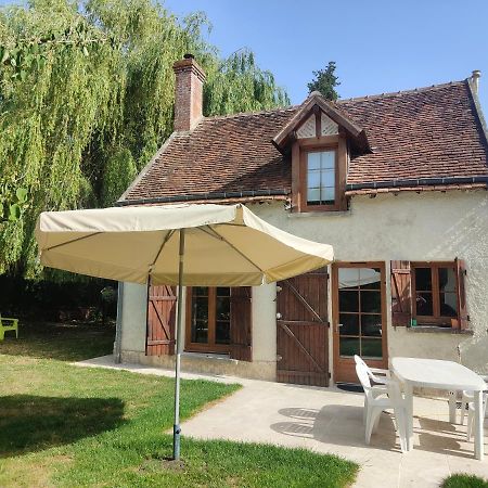 La Petite Maison Dans La Foret Gy-en-Sologne Екстериор снимка