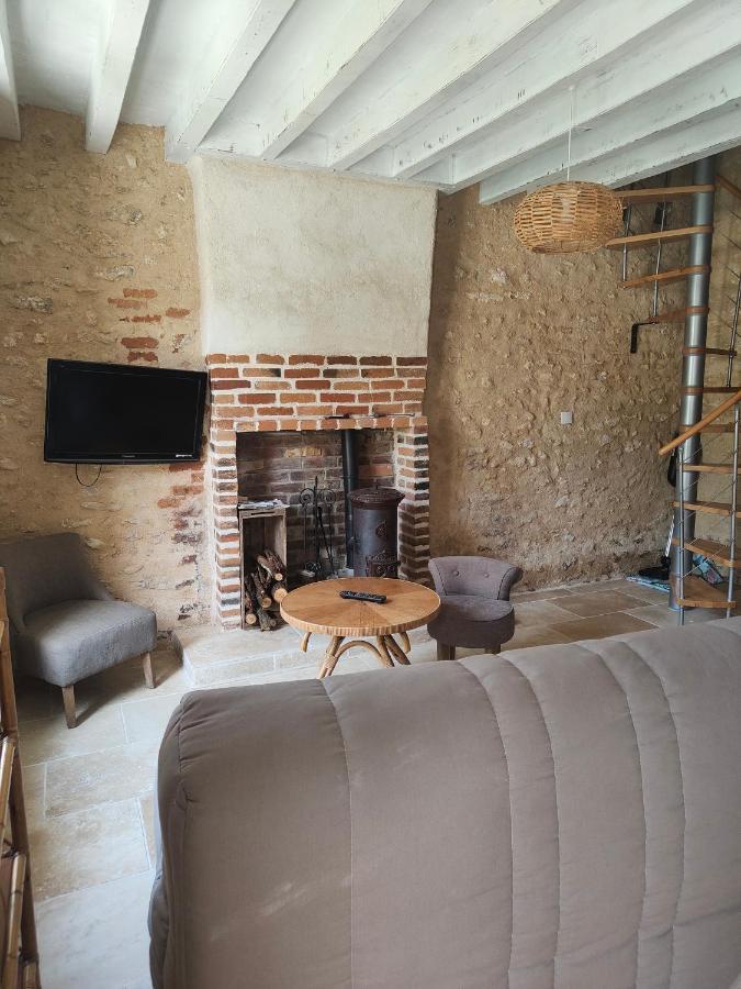 La Petite Maison Dans La Foret Gy-en-Sologne Екстериор снимка